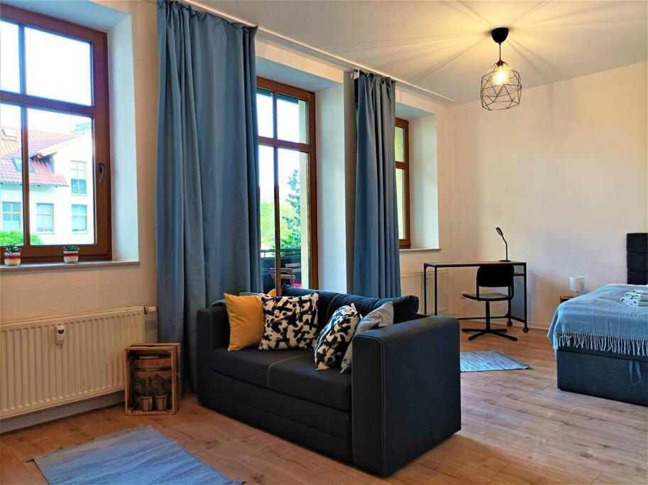 Modernes Apartment Mit Balkon ماغديبورغ المظهر الخارجي الصورة